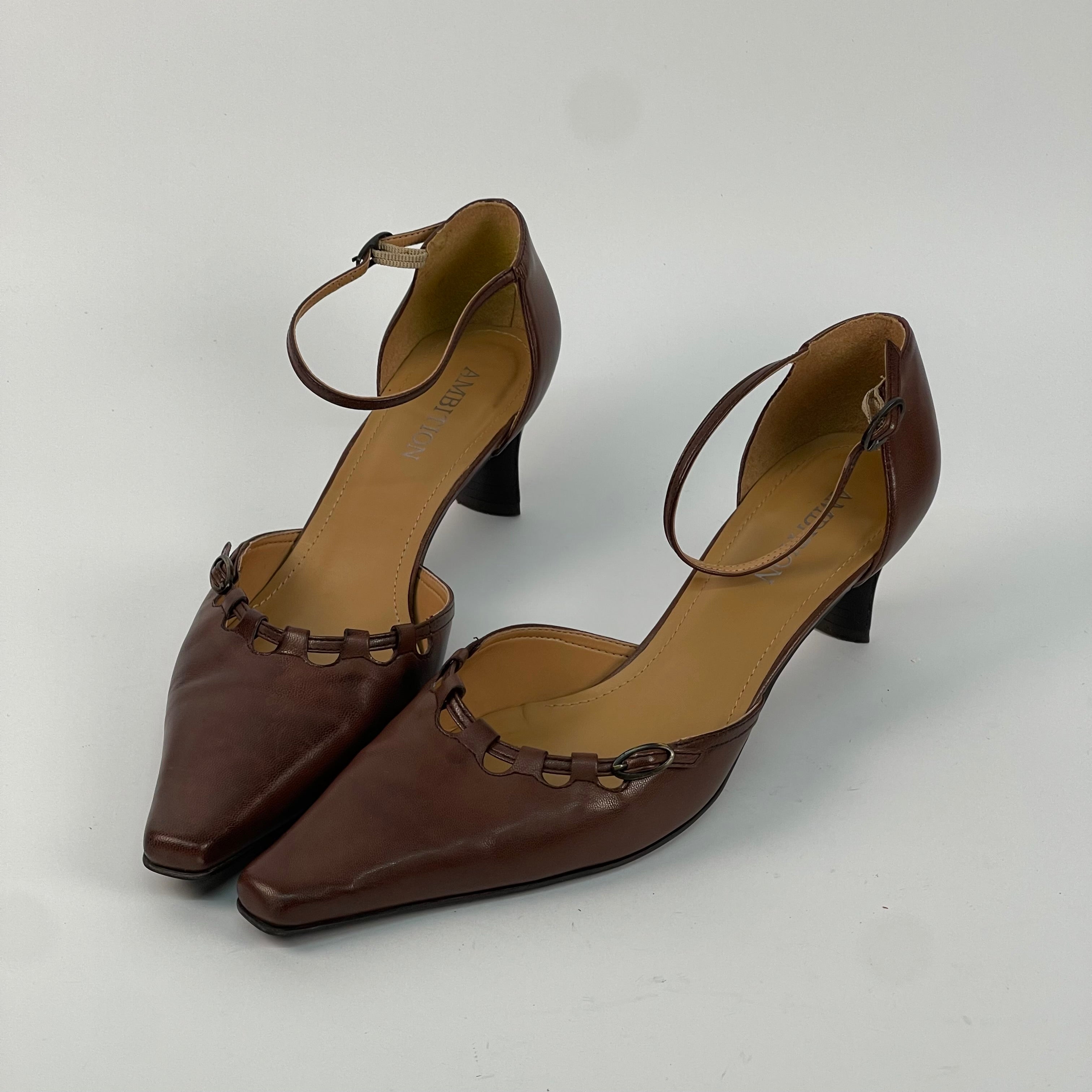 Vintage Kitten Heels