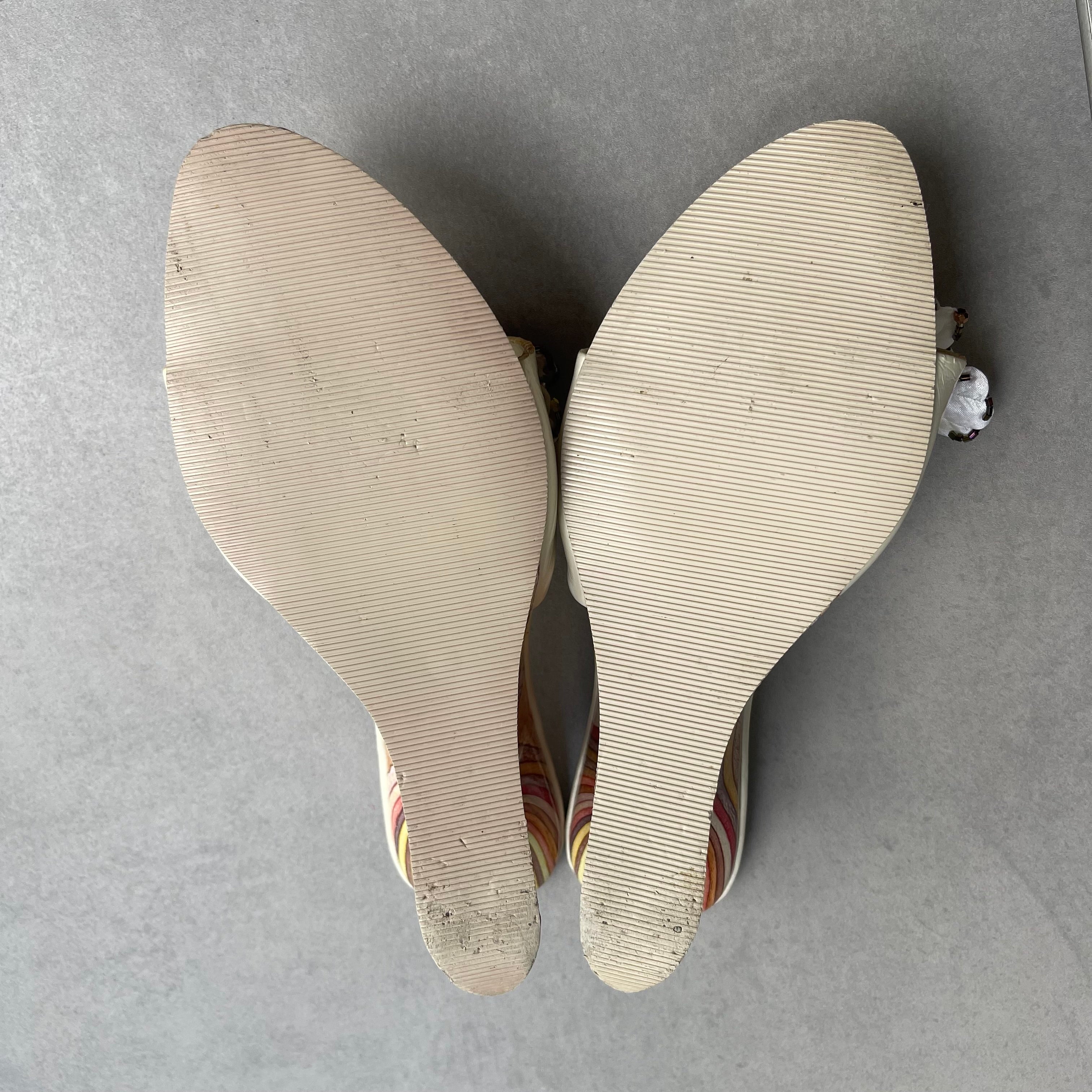 Vintage Model Girl Heels
