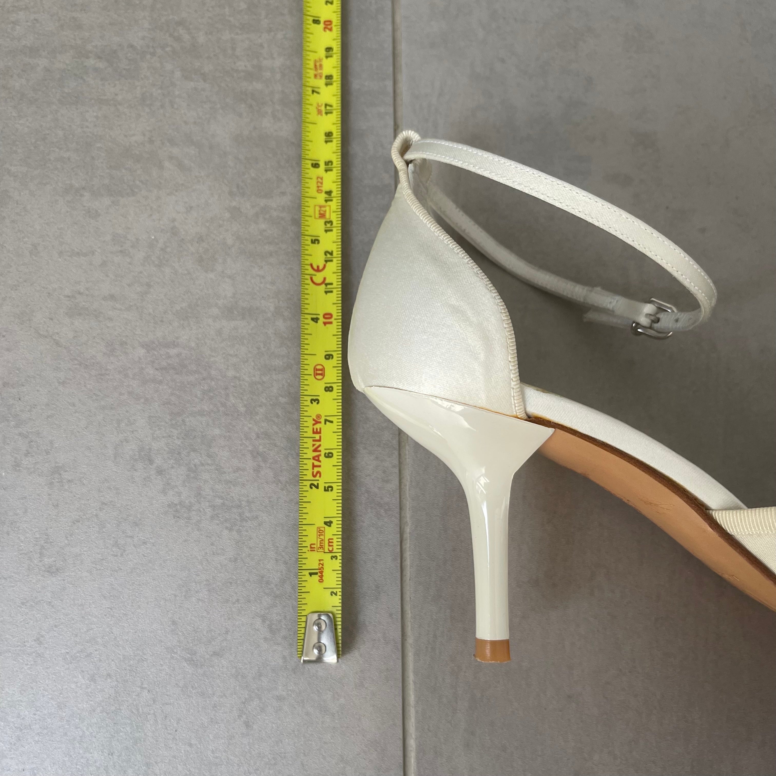 Vintage Pied A Terre Kitten Heels