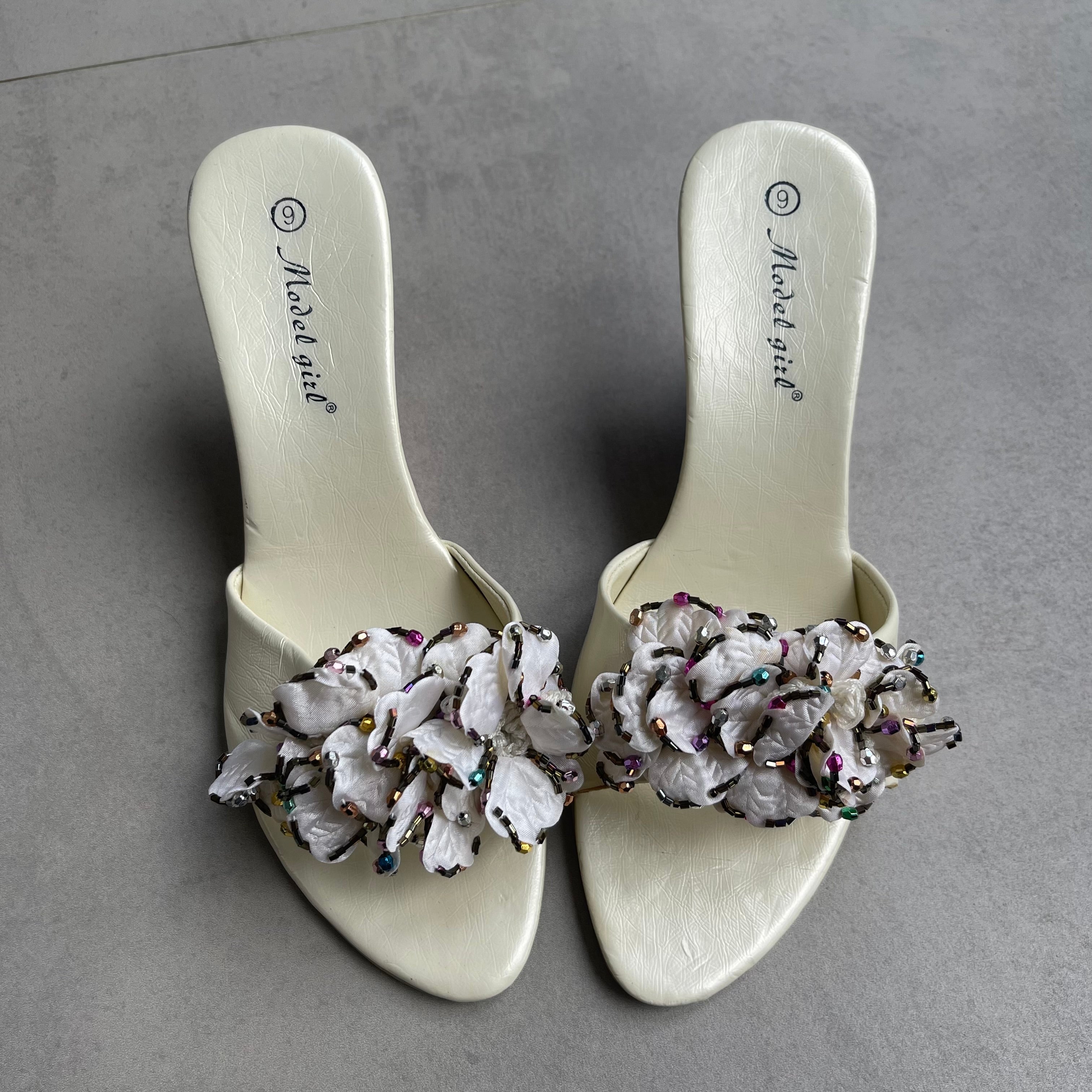 Vintage Model Girl Heels