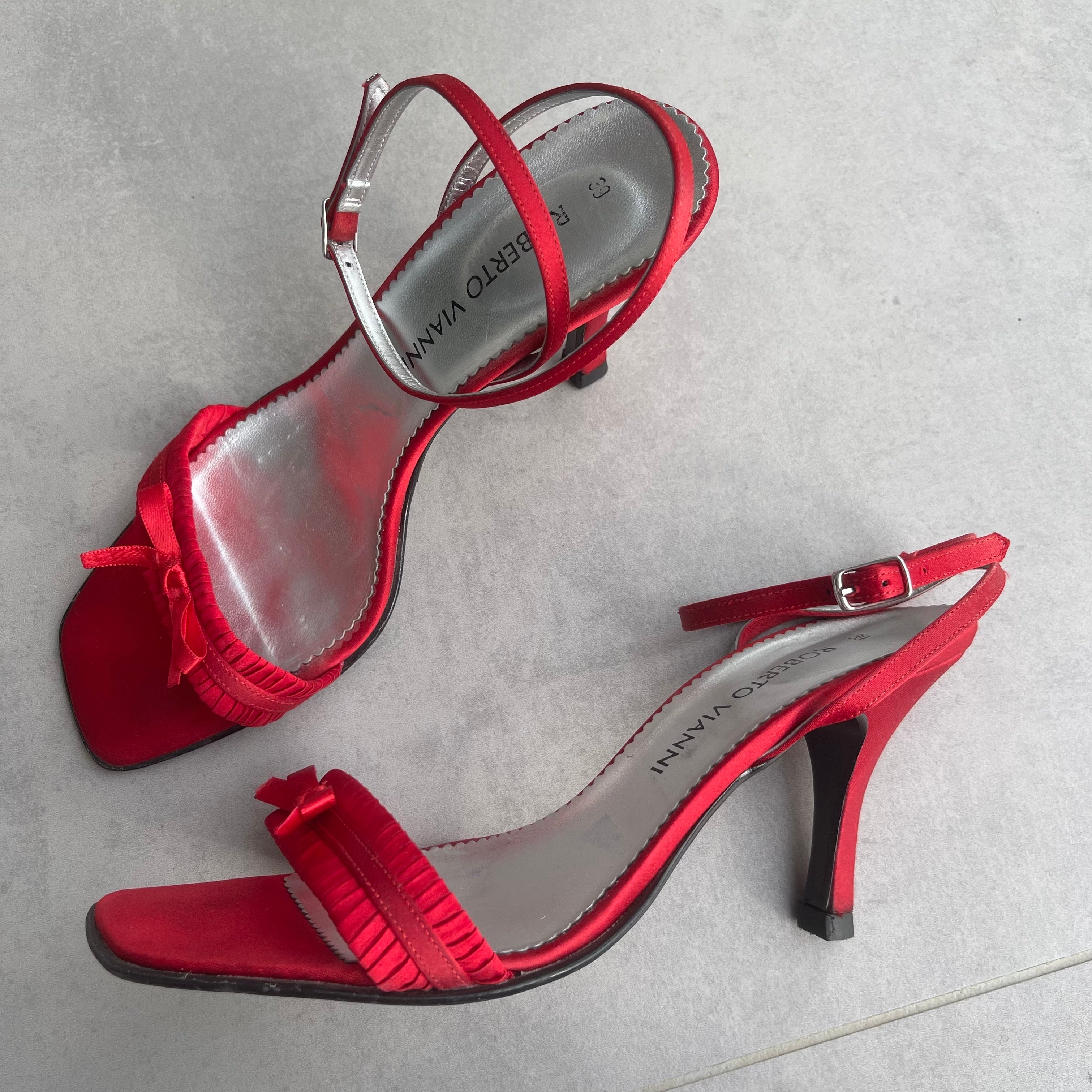 Vintage Roberto Vianni Kitten Heels