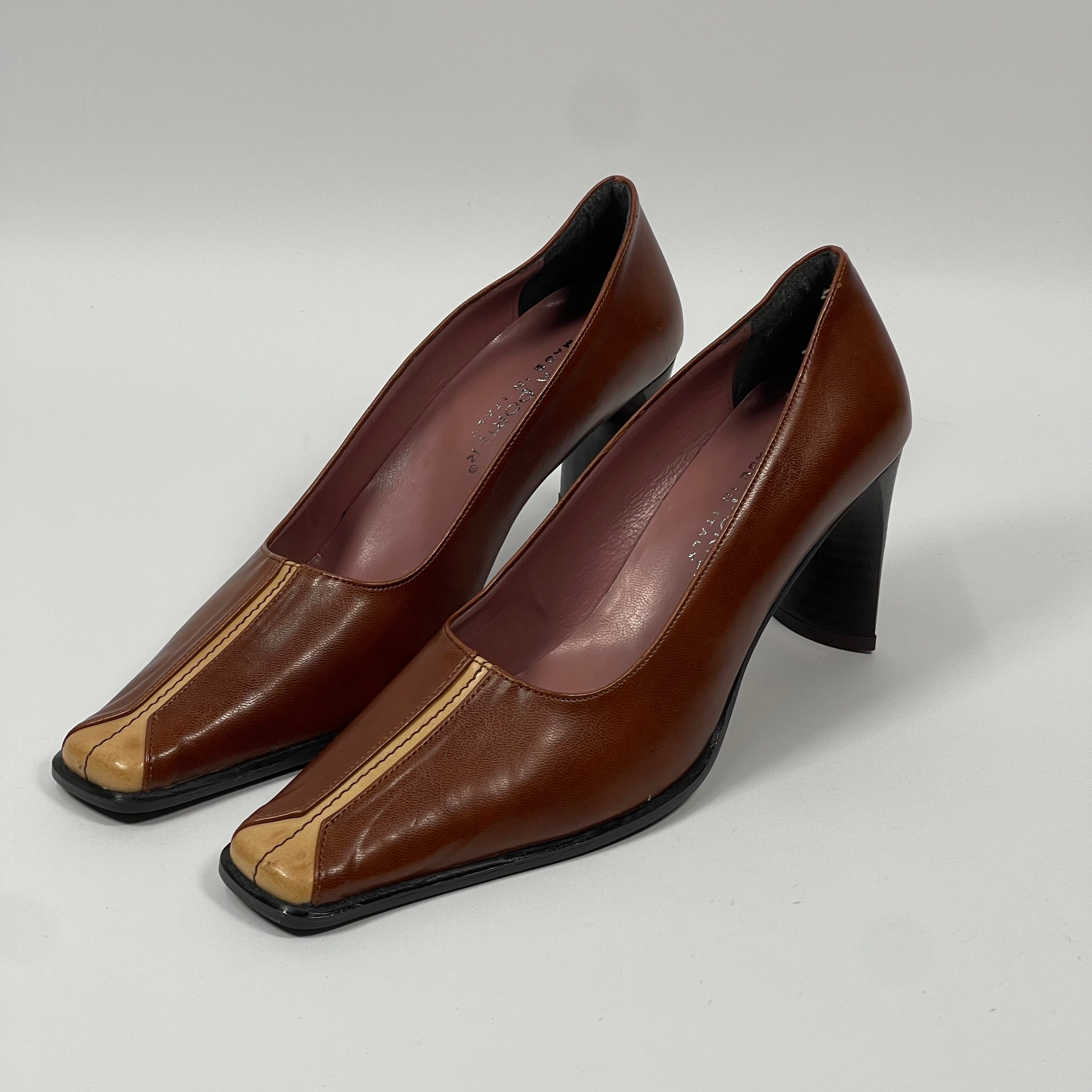 Pret A Porta Court Heels