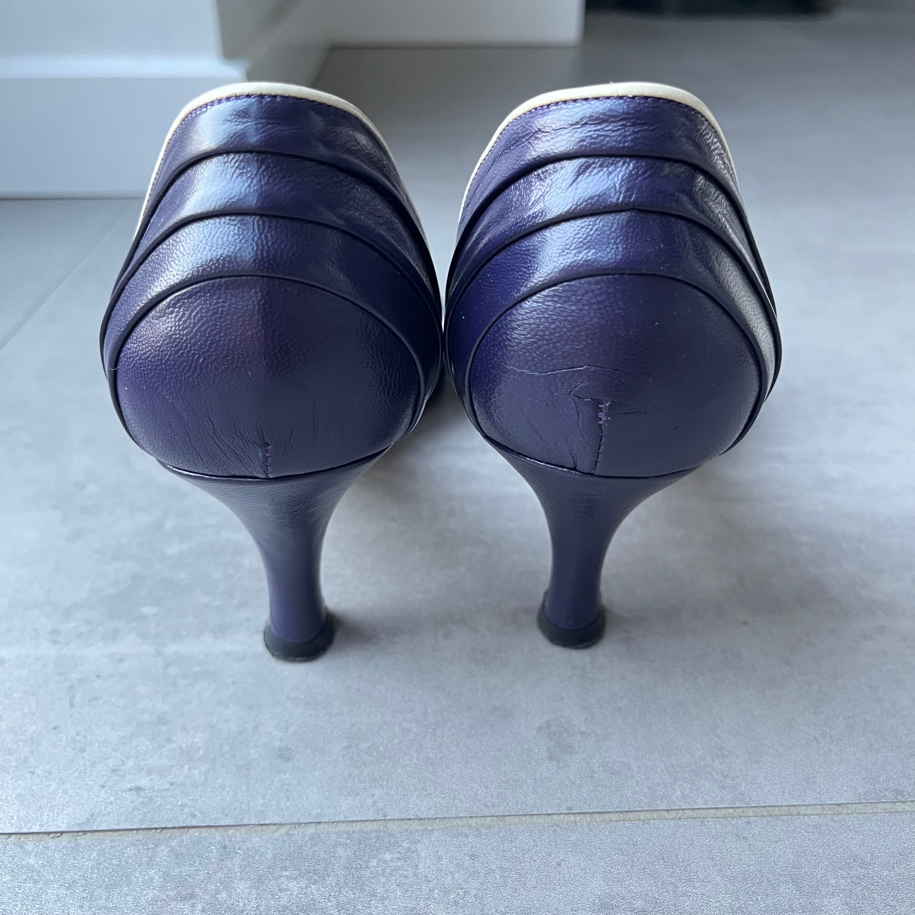 Vintage Jacques Vert Kitten Heels